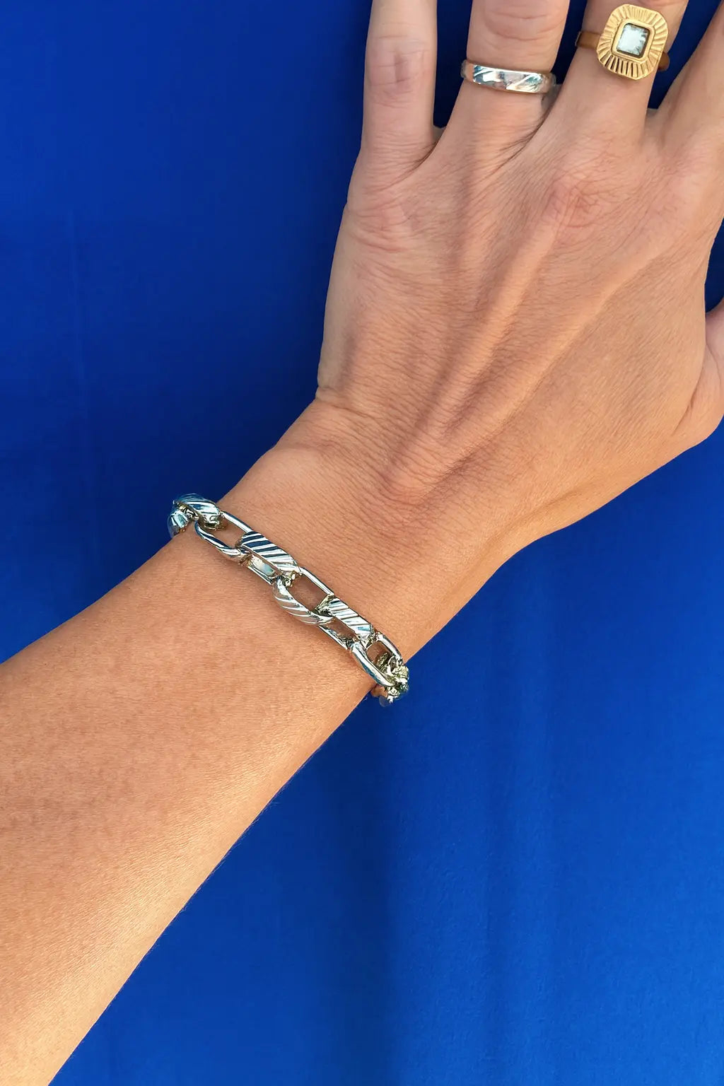 Bracelet grosses mailles avec strilles Chéri Chérie