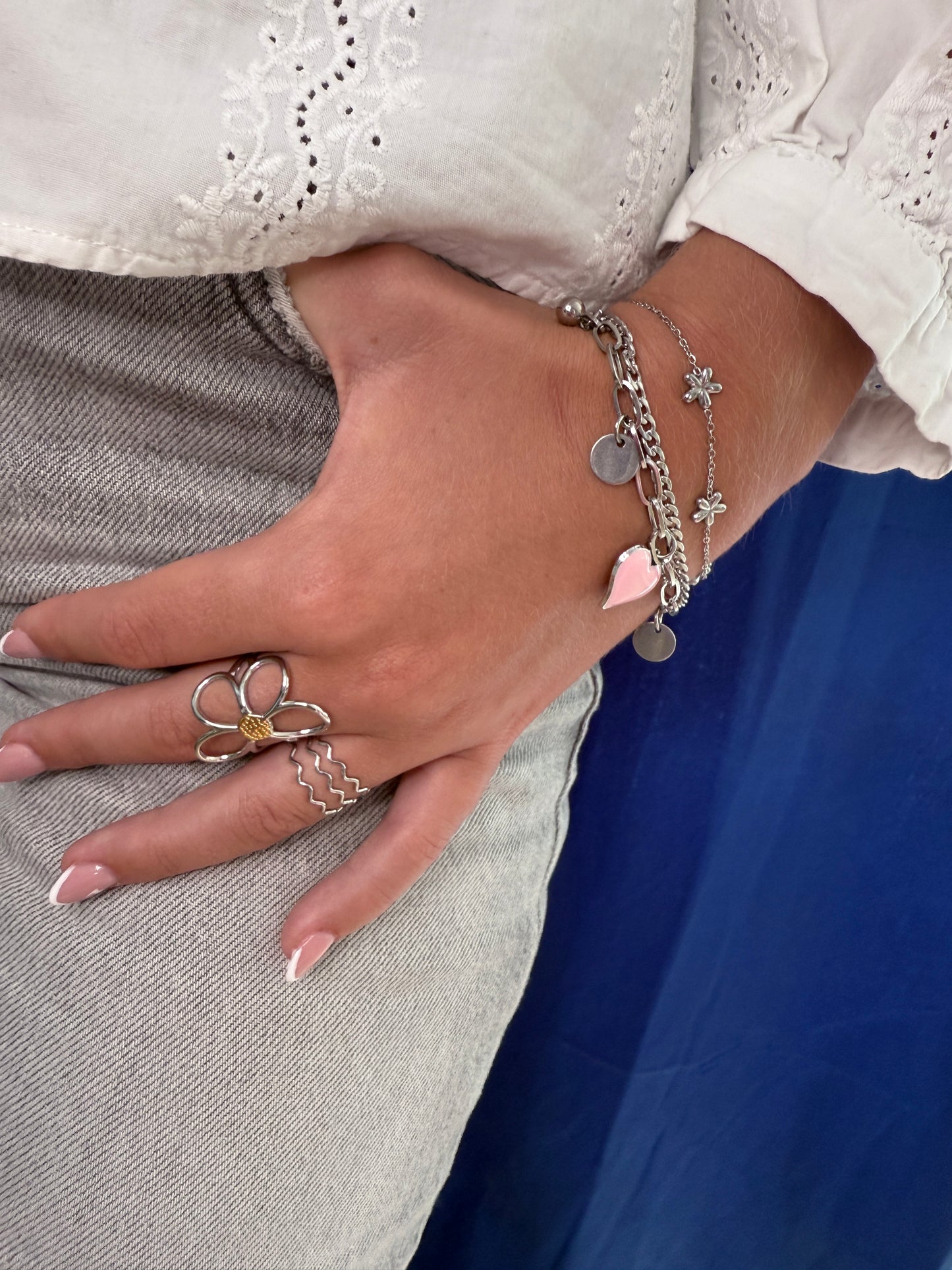 Bracelet double avec breloques