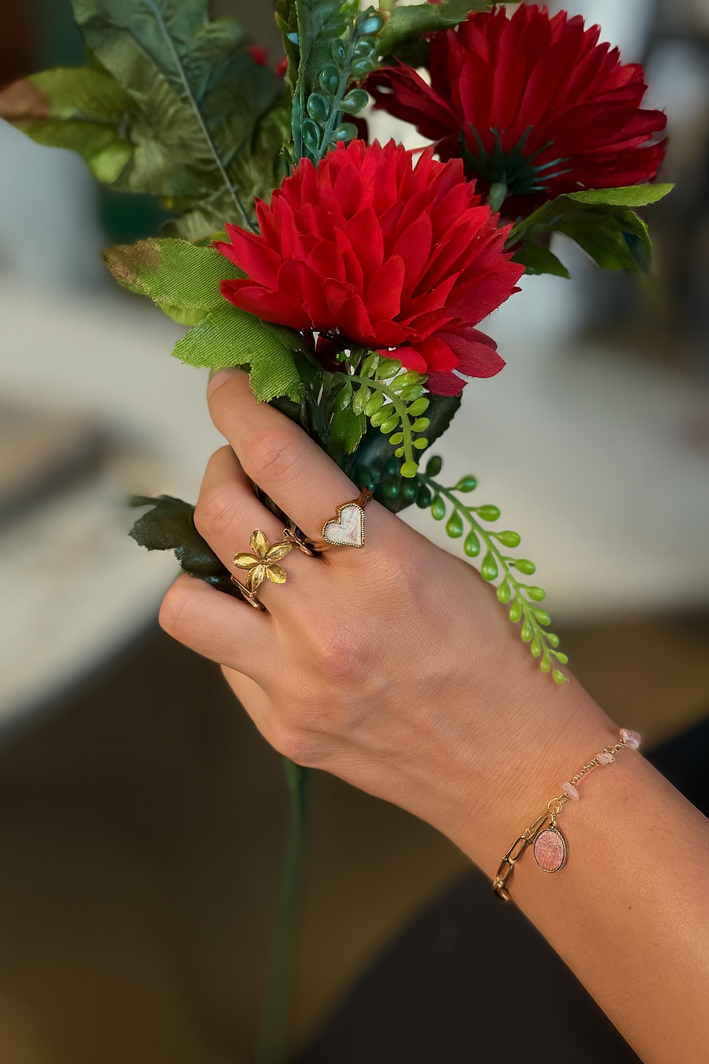 Bracelet breloque camée rose