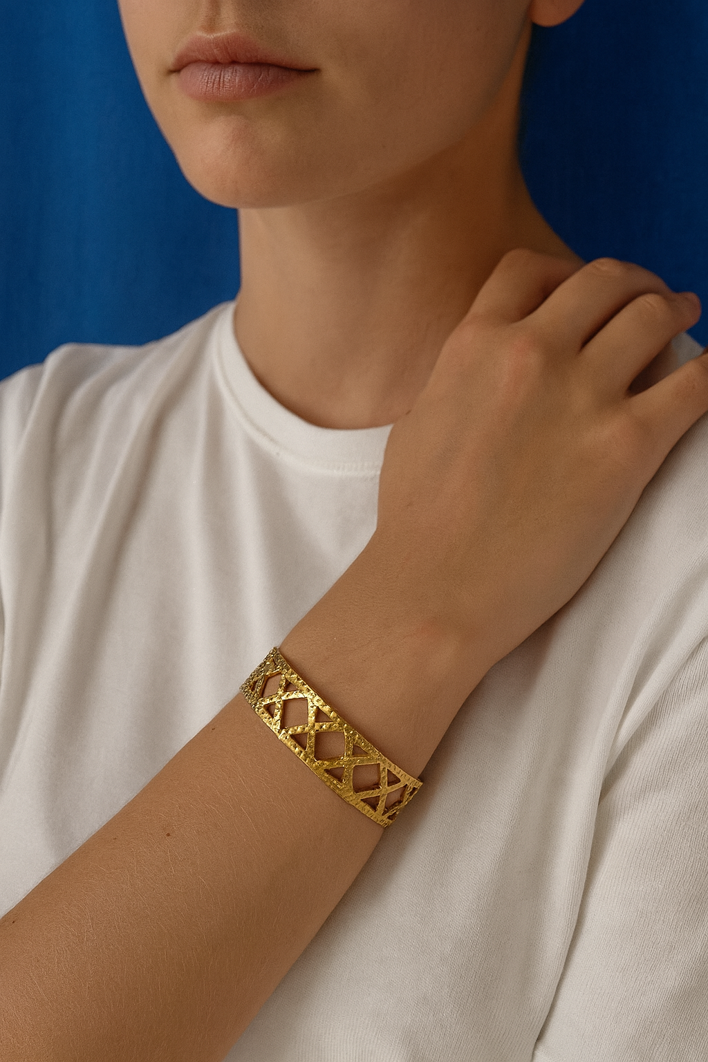 Bracelet jonc ajouré