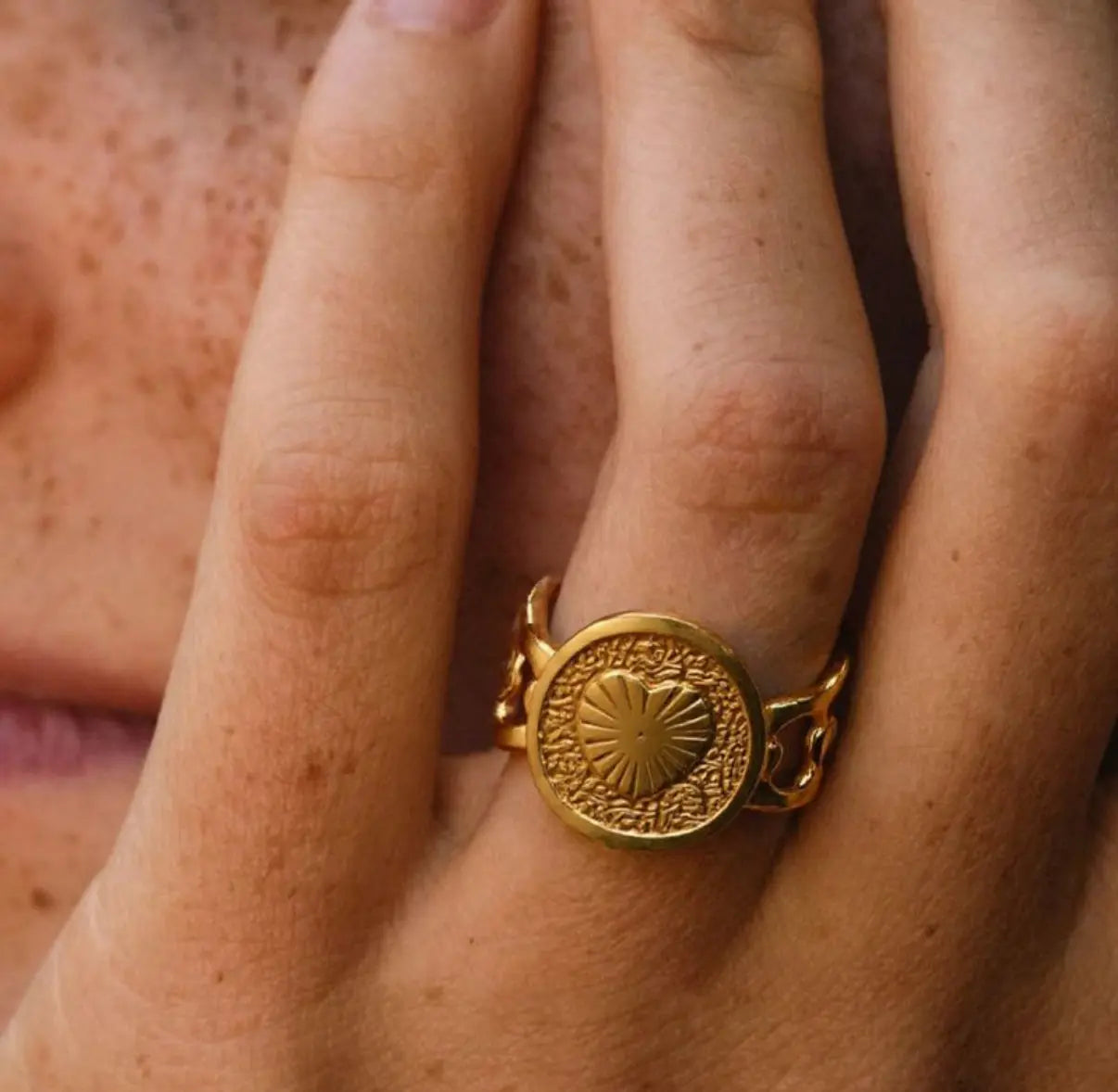 Bague chevalière coeur Chéri Chérie