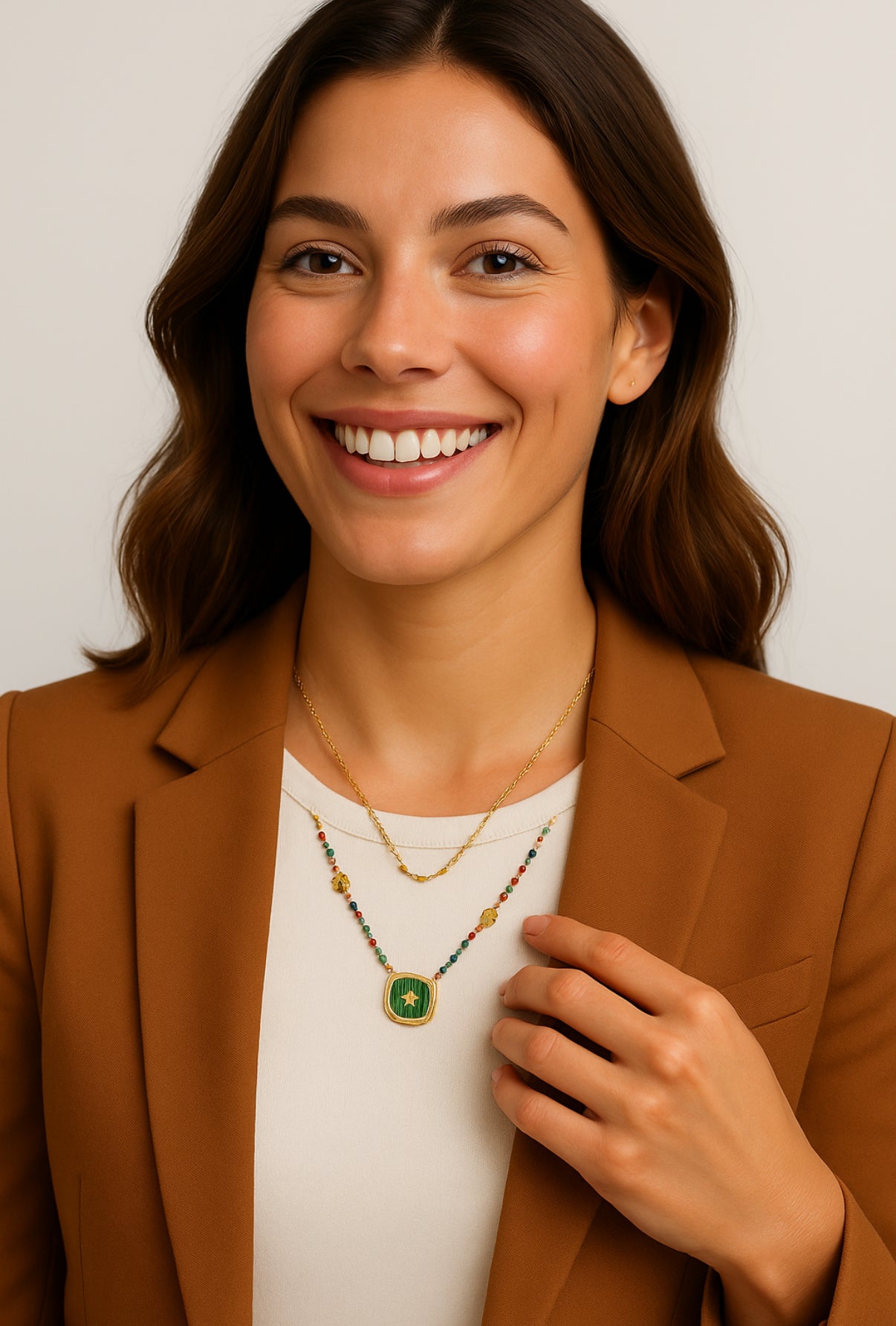 Collier double rang et pierres naturelles