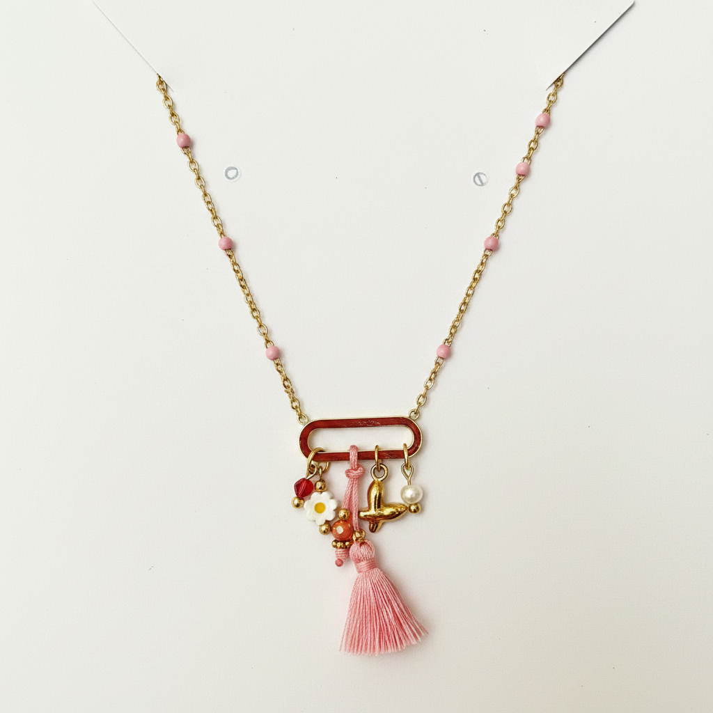 Collier Multi-Charms Romantique — Chaîne Perles Roses & Barre Dorée