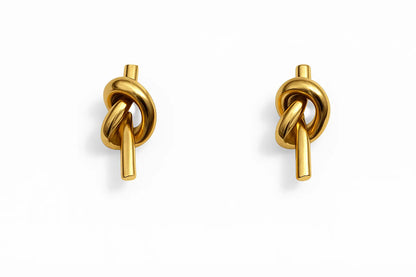 Boucles d'oreilles puces nœud dorées acier 316L plaqué or 18K – Chéri Chérie