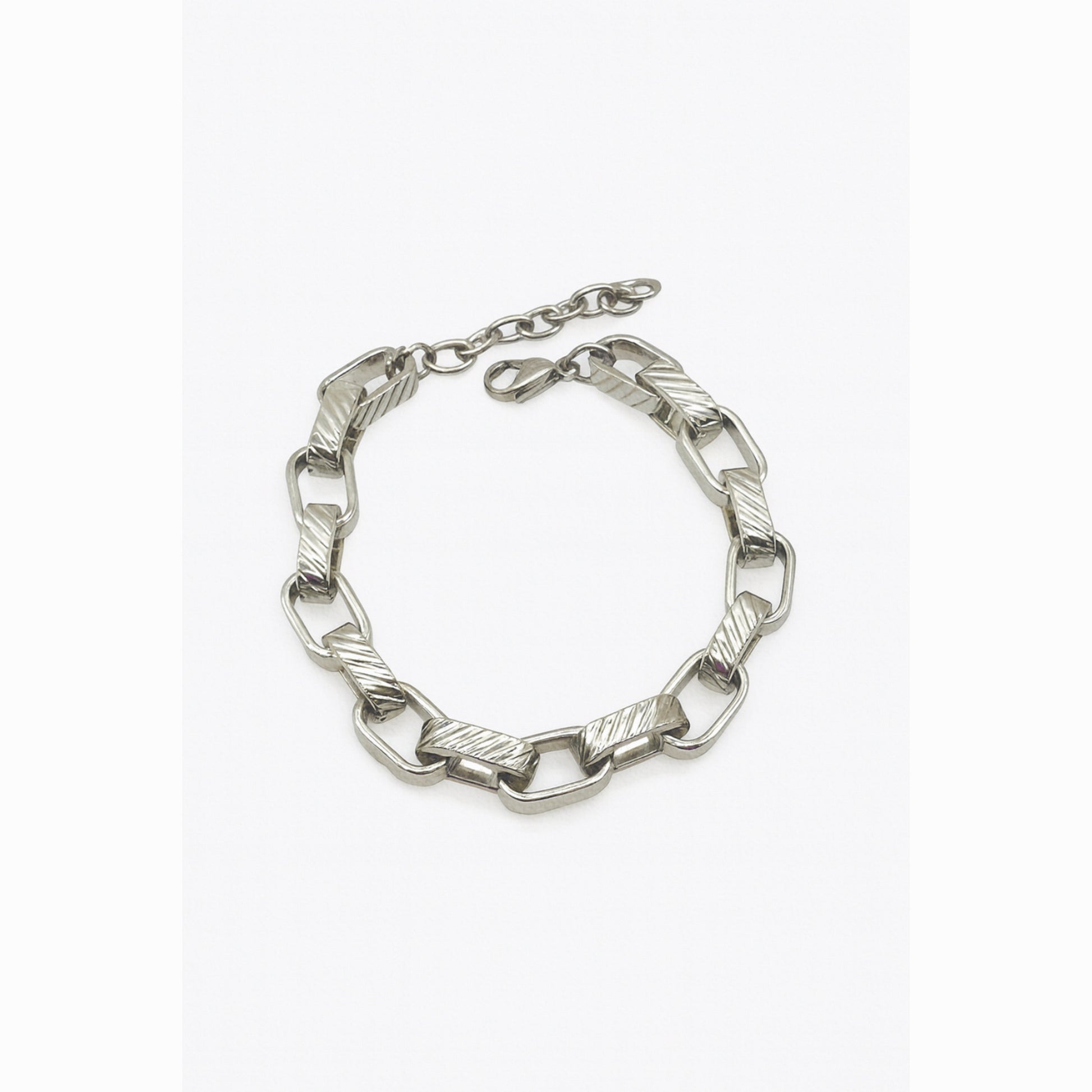 Bracelet grosses mailles avec  strilles Chéri Chérie