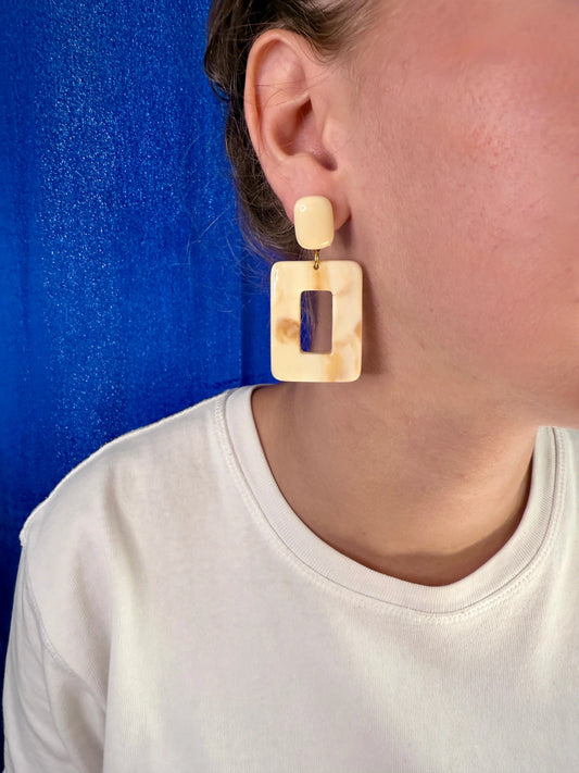 Boucles d'oreilles résine colorée dorées acier chirurgical 316L plaqué or 18K – Chéri Chérie