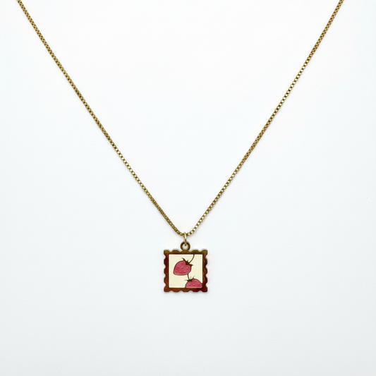 Collier Pendentif Fraise — Chaîne Dorée Maille Vénitienne